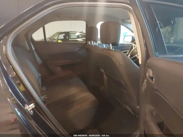 2GNALCEK2H1587526 2017 CHEVROLET EQUINOX - Image 8