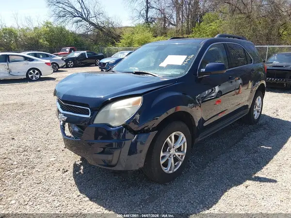 2GNALCEK2H1592841 2017 CHEVROLET EQUINOX - Image 2