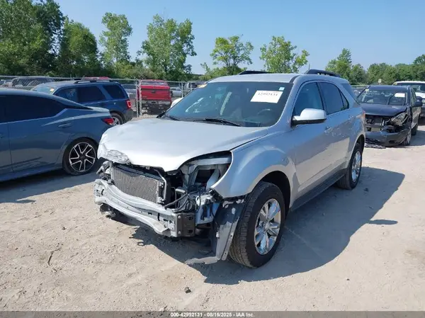 2GNALCEK2H1598333 2017 CHEVROLET EQUINOX - Image 2
