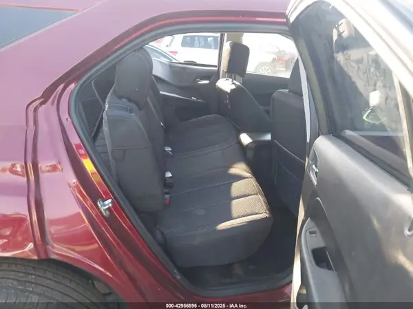 2GNALCEK2H1603241 2017 CHEVROLET EQUINOX - Image 8