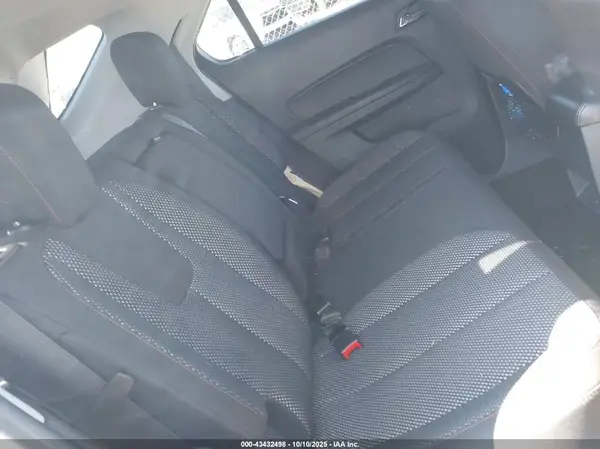 2GNALCEK2H1603952 2017 CHEVROLET EQUINOX - Image 8