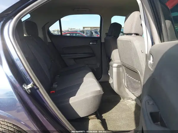 2GNALCEK2H1609380 2017 CHEVROLET EQUINOX - Image 8