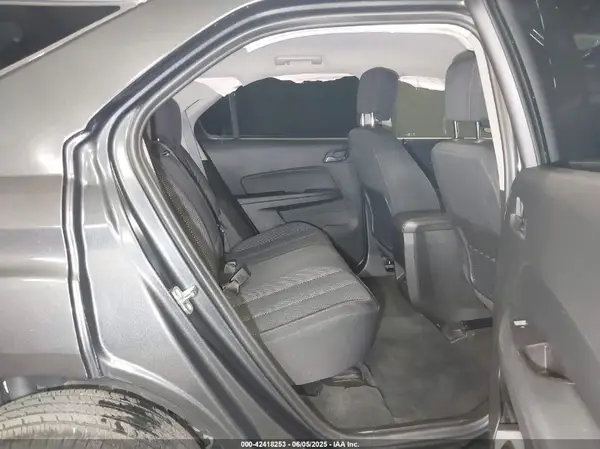 2GNALCEK2H6125423 2017 CHEVROLET EQUINOX - Image 8