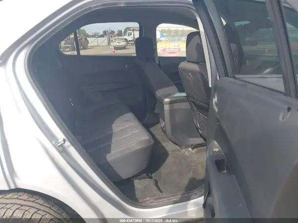 2GNALCEK2H6245822 2017 CHEVROLET EQUINOX - Image 8