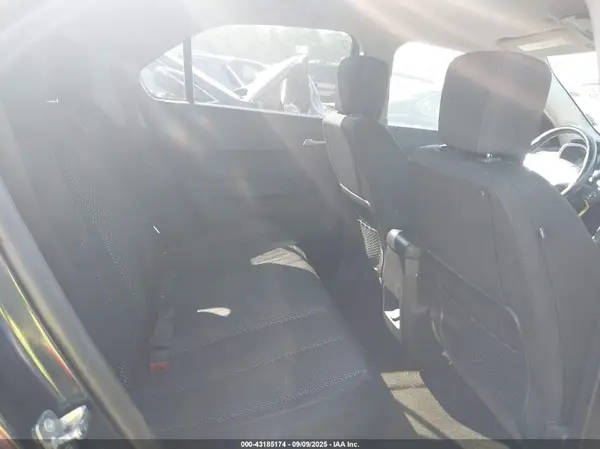 2GNALCEK2H6267903 2017 CHEVROLET EQUINOX - Image 8