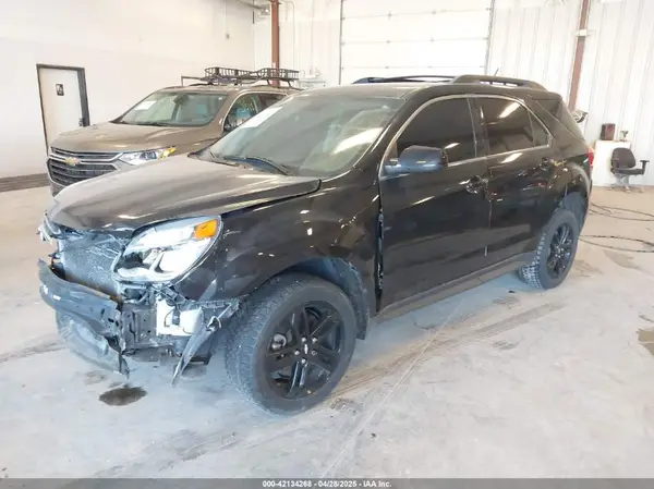2GNALCEK2H6275337 2017 CHEVROLET EQUINOX - Image 2