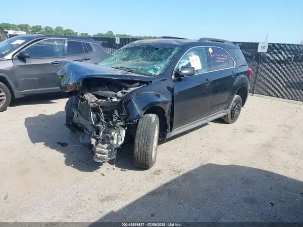 2GNALCEK3H1506503 2017 CHEVROLET EQUINOX - Image 2