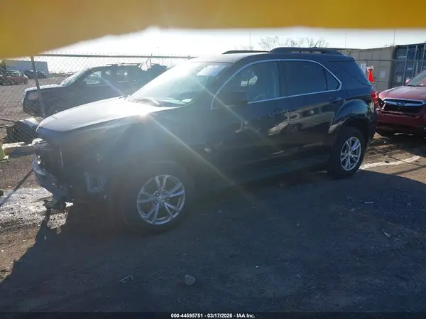 2GNALCEK3H1512043 2017 CHEVROLET EQUINOX - Image 2