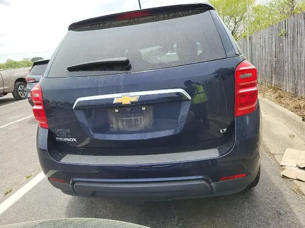 2GNALCEK3H1525620 2017 CHEVROLET EQUINOX - Image 2