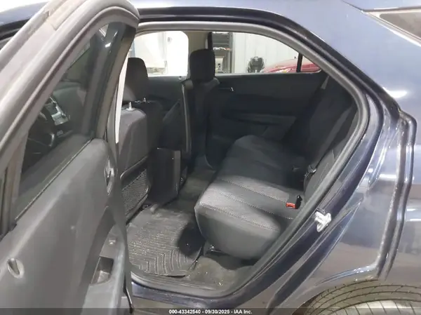 2GNALCEK3H1549898 2017 CHEVROLET EQUINOX - Image 8