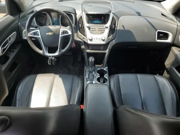 2GNALCEK3H1556253 2017 CHEVROLET EQUINOX - Image 8