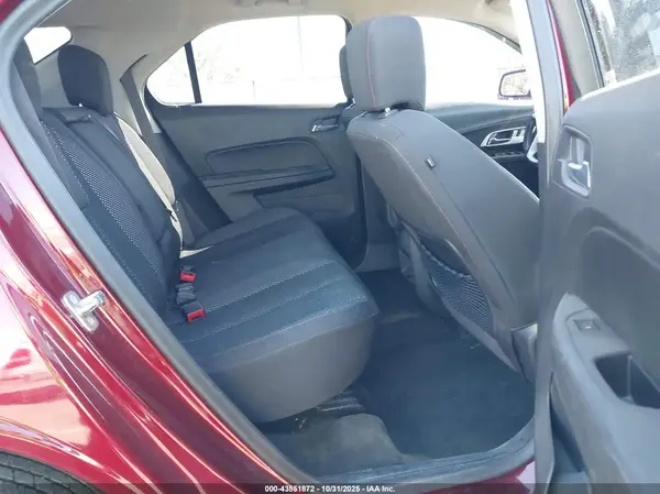 2GNALCEK3H1559329 2017 CHEVROLET EQUINOX - Image 8