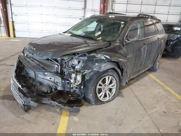 2GNALCEK3H1563607 2017 CHEVROLET EQUINOX - Image 2