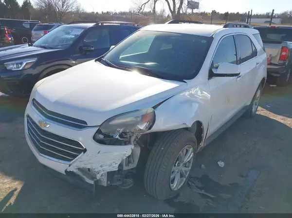 2GNALCEK3H1575398 2017 CHEVROLET EQUINOX - Image 2