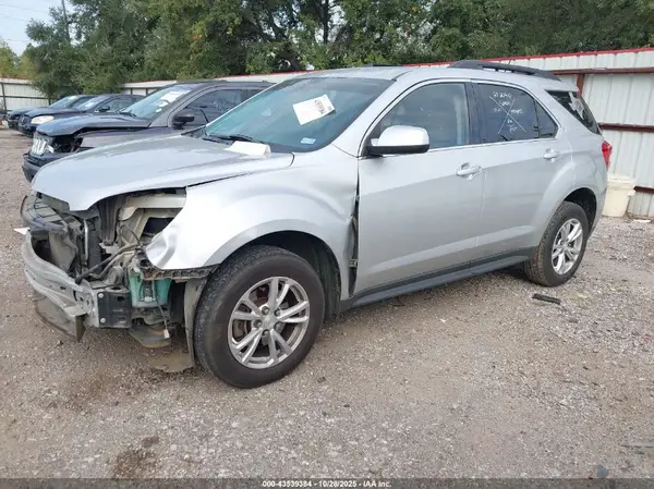 2GNALCEK3H1575630 2017 CHEVROLET EQUINOX - Image 2