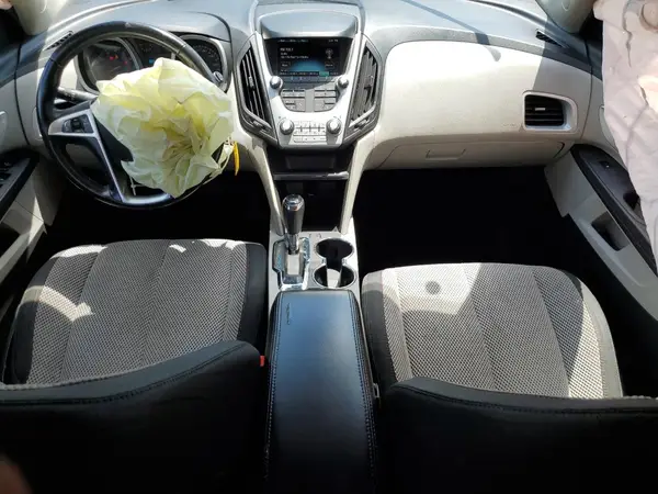 2GNALCEK3H1577202 2017 CHEVROLET EQUINOX - Image 8