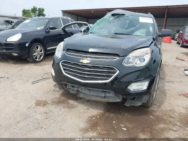 2GNALCEK3H1599152 2017 CHEVROLET EQUINOX - Image 2