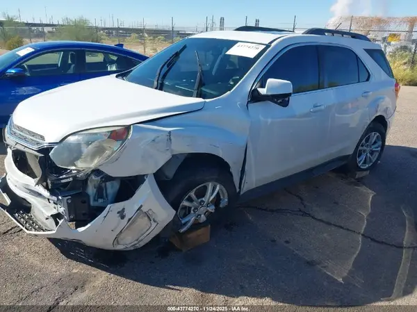 2GNALCEK3H1605225 2017 CHEVROLET EQUINOX - Image 2