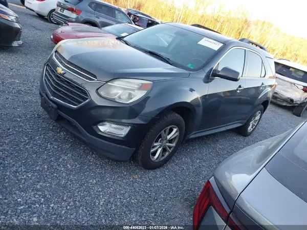 2GNALCEK3H1614104 2017 CHEVROLET EQUINOX - Image 2