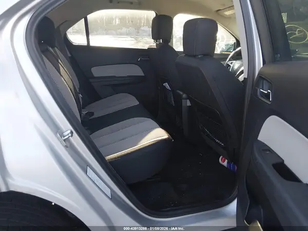 2GNALCEK3H6107044 2017 CHEVROLET EQUINOX - Image 8