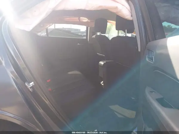 2GNALCEK3H6118951 2017 CHEVROLET EQUINOX - Image 8