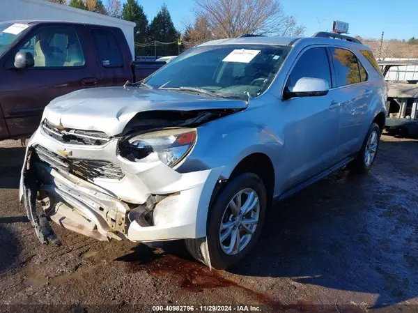 2GNALCEK3H6160455 2017 CHEVROLET EQUINOX - Image 2