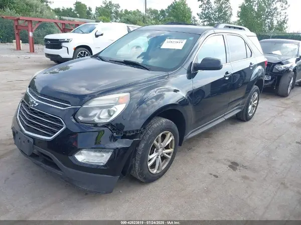 2GNALCEK3H6252715 2017 CHEVROLET EQUINOX - Image 2