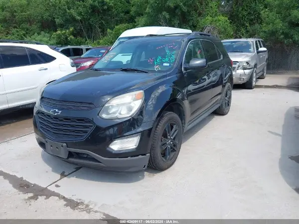 2GNALCEK3H6258398 2017 CHEVROLET EQUINOX - Image 2