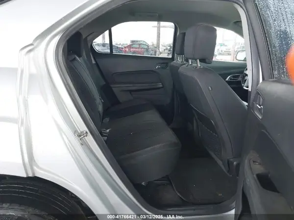 2GNALCEK3H6284242 2017 CHEVROLET EQUINOX - Image 8