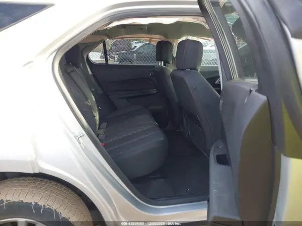 2GNALCEK4H1508678 2017 CHEVROLET EQUINOX - Image 8