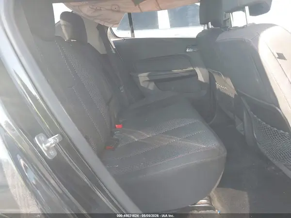 2GNALCEK4H1526159 2017 CHEVROLET EQUINOX - Image 8