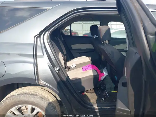 2GNALCEK4H1538425 2017 CHEVROLET EQUINOX - Image 8