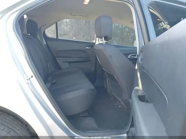 2GNALCEK4H1543642 2017 CHEVROLET EQUINOX - Image 8