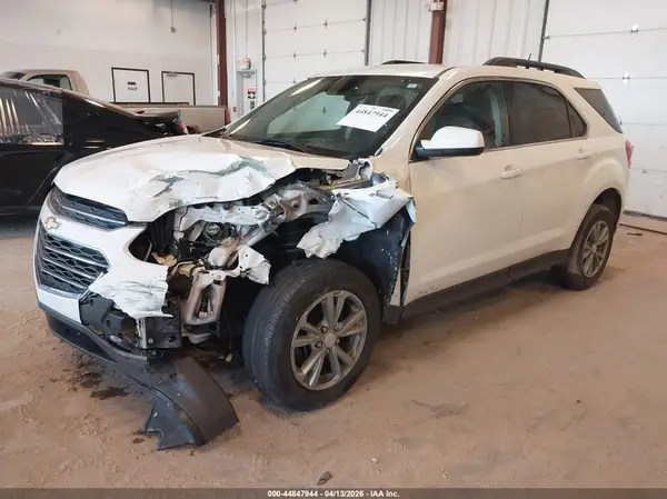 2GNALCEK4H1545083 2017 CHEVROLET EQUINOX - Image 2