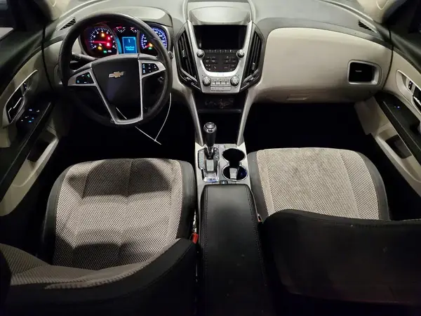 2GNALCEK4H1551109 2017 CHEVROLET EQUINOX - Image 8