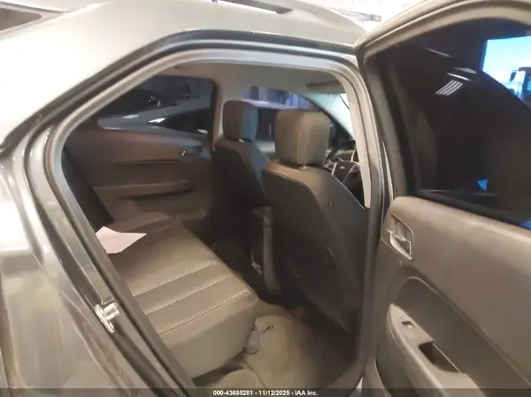 2GNALCEK4H1552650 2017 CHEVROLET EQUINOX - Image 8