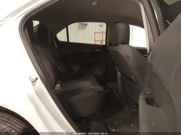 2GNALCEK4H1555841 2017 CHEVROLET EQUINOX - Image 8