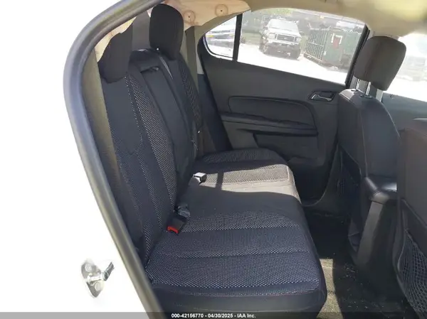 2GNALCEK4H1577709 2017 CHEVROLET EQUINOX - Image 8