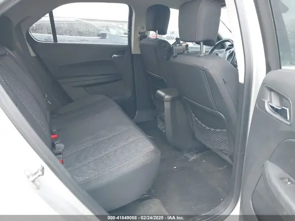 2GNALCEK4H1584160 2017 CHEVROLET EQUINOX - Image 8