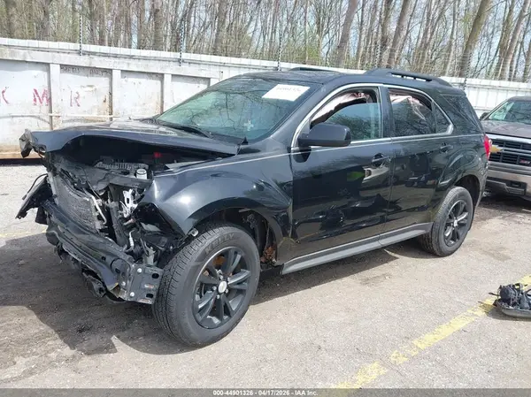 2GNALCEK4H1585020 2017 CHEVROLET EQUINOX - Image 2