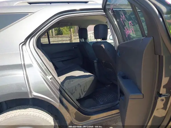 2GNALCEK4H1585888 2017 CHEVROLET EQUINOX - Image 8