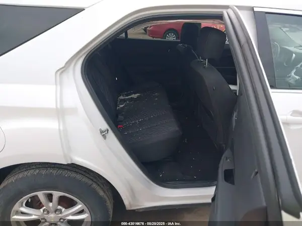 2GNALCEK4H1593148 2017 CHEVROLET EQUINOX - Image 8