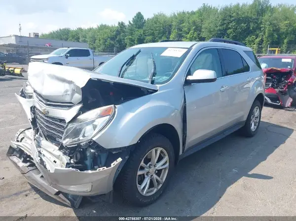 2GNALCEK4H1599662 2017 CHEVROLET EQUINOX - Image 2