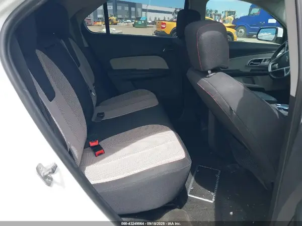 2GNALCEK4H1601457 2017 CHEVROLET EQUINOX - Image 8