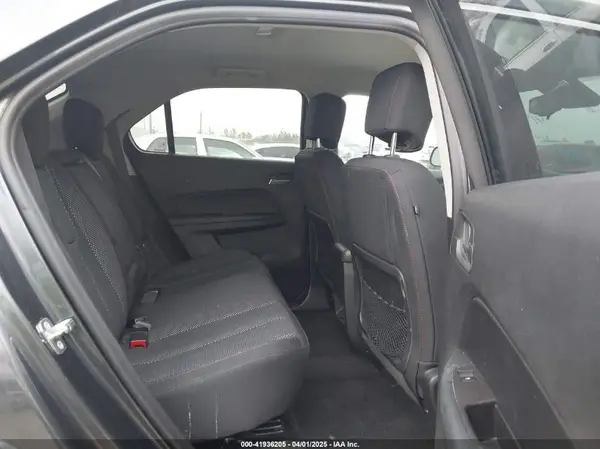 2GNALCEK4H1610160 2017 CHEVROLET EQUINOX - Image 8