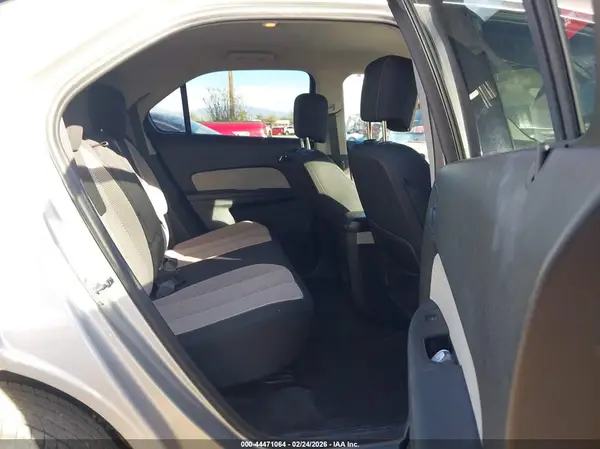 2GNALCEK4H1614631 2017 CHEVROLET EQUINOX - Image 8