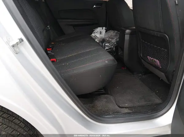 2GNALCEK4H6106596 2017 CHEVROLET EQUINOX - Image 8