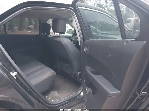 2GNALCEK4H6160030 2017 CHEVROLET EQUINOX - Image 8
