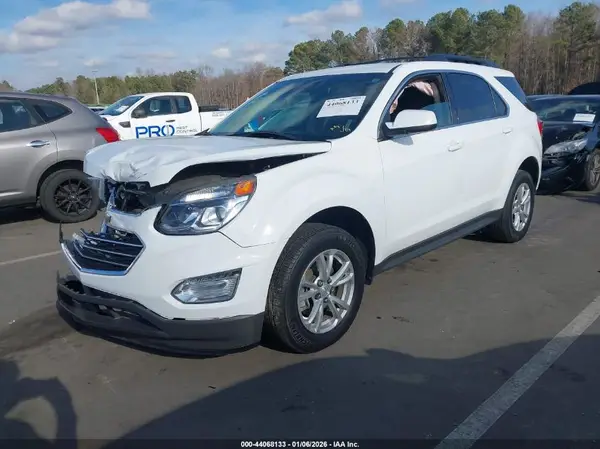 2GNALCEK4H6170203 2017 CHEVROLET EQUINOX - Image 2