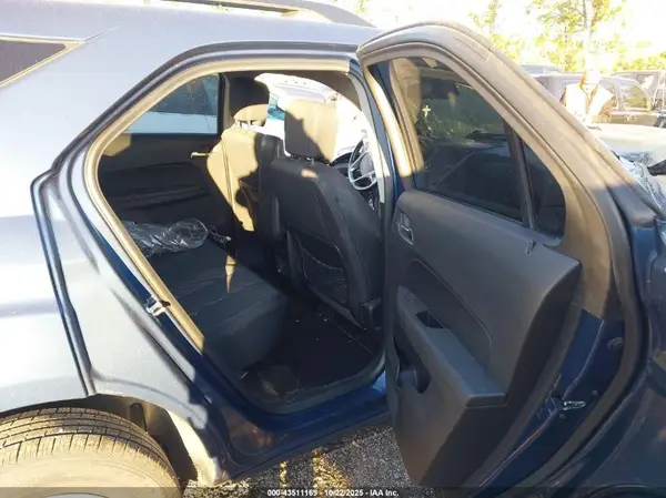 2GNALCEK4H6173294 2017 CHEVROLET EQUINOX - Image 8